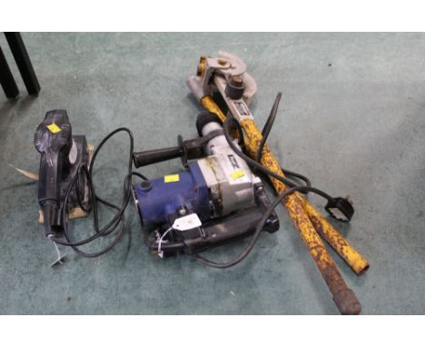 Sheet sander, Ferm power drill and Hillmor pipe bender 