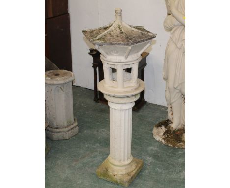 Concrete Chinese lantern style garden sculpture, 104 cm high 