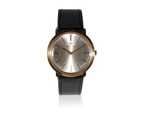 OMEGA GOLD-PLATED GENTLEMAN'S WRISTWATCH with manual wind movement, the champagne dial with black baton numerals and hands, O