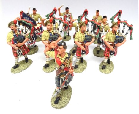 King and Country Eighth Army: EA026 Pipes and Drums of the Black Watch in original bos (Condition Excellent, box Very Good) (