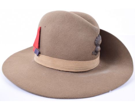 WW2 Royal Artillery Slouch / Bush Hat, fine example with bronzed officers collar badge to the front, arm of service stripe be