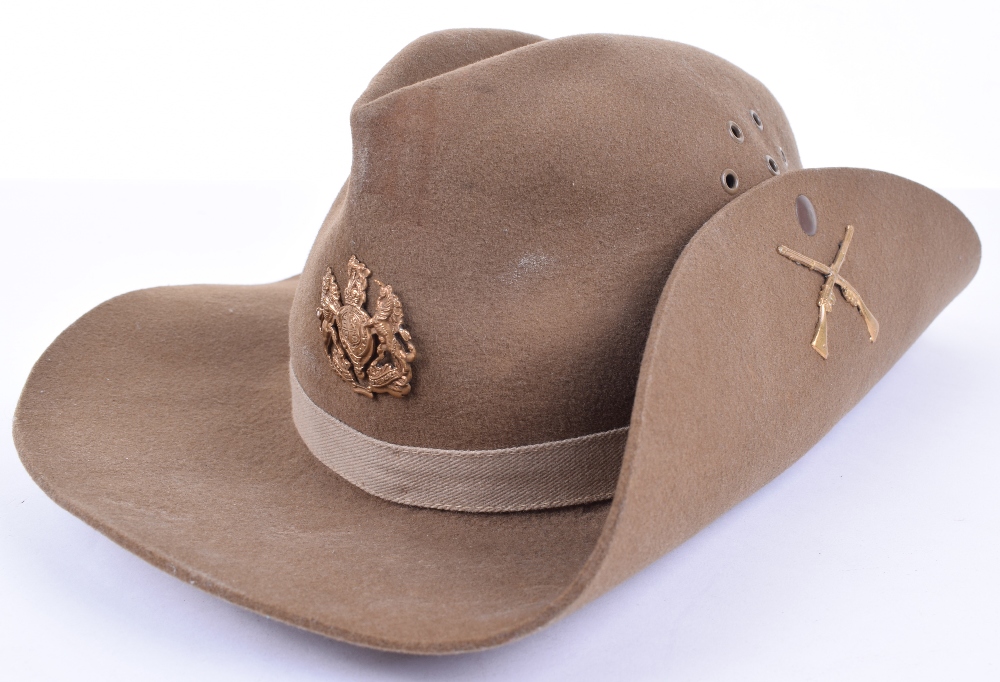 WW2 British Army Bush / Slouch Hat, good example of the brown felt bush
