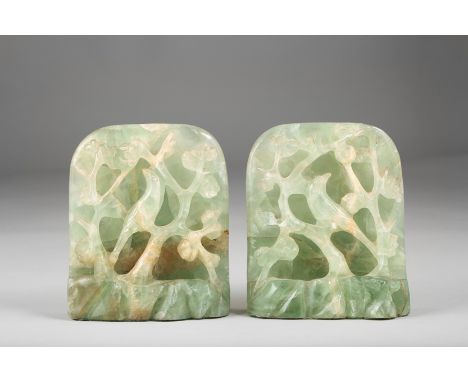 Pair oriental green jade type rock bookends, each arch shaped end carved with a bird perched in a flowering tree, 12cm long 1