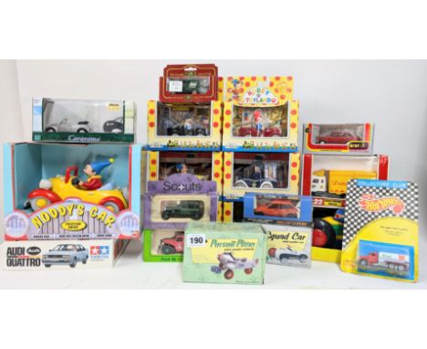 Dekkertoys, 'Noddy's Toyland', TX 512 - 'Noddy's Car' automobile model with 6 Lledo 'Blyton's Toyland' - 'Noddy Toyland', and