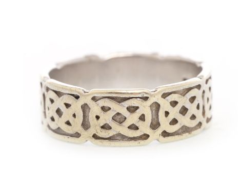 CELTIC KNOT RING, formed by octagonal sections each with a celtic knot motif, in nine carat white gold, size W, 8.8g