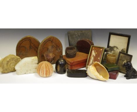 Boxes and Natural History - shells, sea urchin, niello type white metal evening coin purse; Moroccan leather jewellery case; 