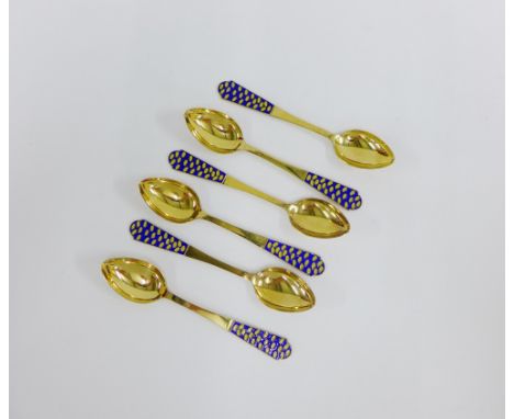 Set of six Russian silver gilt teaspoons, the terminals with blue and yellow enamel, stamped 916 (6) 