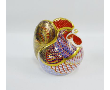 Royal Crown Derby Imari Cockerel paperweight with gold stopper and date code LV for 1992, 9.5cm high