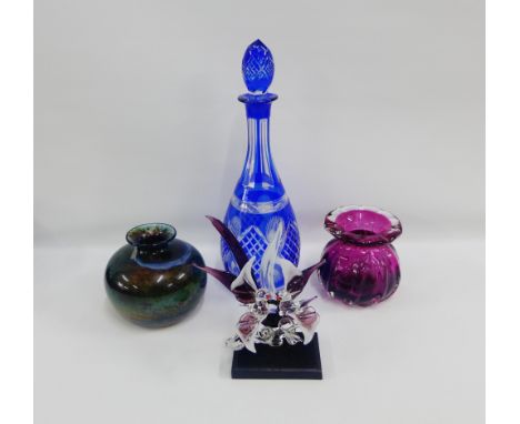 Blue flash glass decanter and stopper, together with two art glass vases and a Bird sculpture, (4) 