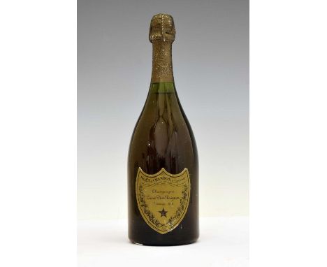 Moët et Chandon, Cuvée Dom Perignon Vintage Champagne, 1976, Epernay, 1 bottle