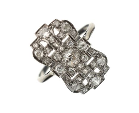 Art Deco diamond 18ct white gold and platinum ring, the principal old round cut to centre weighing approx 0.20 carat, old rou