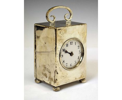 George V silver-cased carriage or mantel clock, William Comyns, London, 1912, with 6.5cm white Arabic dial, the two-train mov