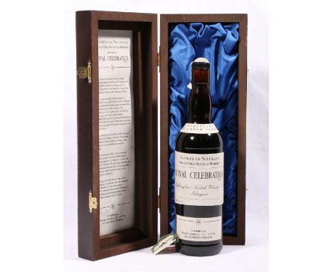FLOWER OF SCOTLAND Royal Celebration 40th Anniversary of the Coronation of Queen Elizabeth II blended Scotch Whisky botttled 