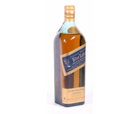 JOHNNIE WALKER blue label blended Scotch whisky 43% vol. 75cl, bottle number R040424JW.