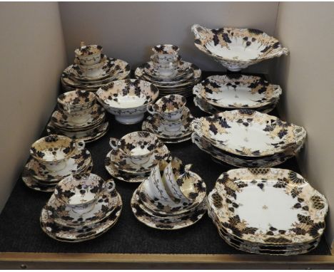 A mid 19th century Coalport porcelain part tea service and dessert service