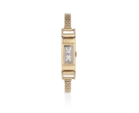Rolex. A 9K gold manual wind rectangular bracelet watchReference: 1384Date: Glasgow Import mark for 1930Movement: 17-jewel ma