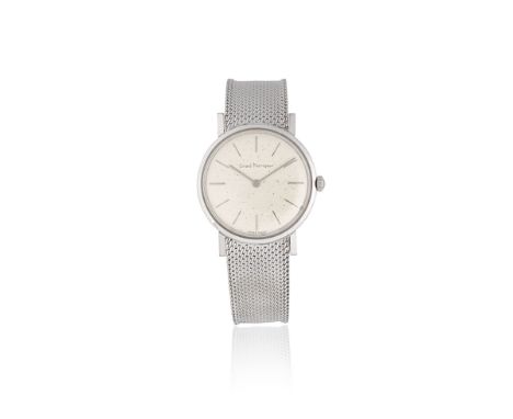 Girard-Perregaux. An 18K white gold manual wind bracelet watchDate: Circa 1970Movement: 17-jewel manual wind, No.2529713Dial: