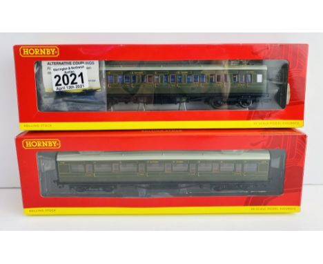 2x Hornby SR Maunsell Coaches Boxed - P&amp;P Group 1 (£14+VAT for the first lot and £1+VAT for subsequent lots) 