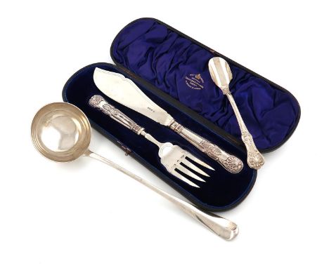 A mixed lot of silver flatware, comprising: a Queen's pattern stilton scoop, by J and A Savory, London 1852, a Rat-tail patte