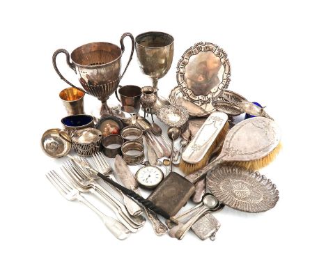 λA mixed lot of silver items, various dates and makers, comprising: a Victorian travelling chalice/beaker, by Joseph Willmore