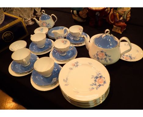 Royal Albert Sorrento pattern tea set for six  CONDITION REPORT: Appears to be in very good condition, no apparent damage or 