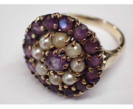 9ct gold pearl and amethyst ring size O