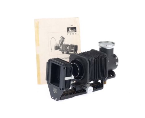 A Set of Leica Universal Focussing Bellows, together with a Visoflex I, bellows require some attention, visoflex mirror slow 