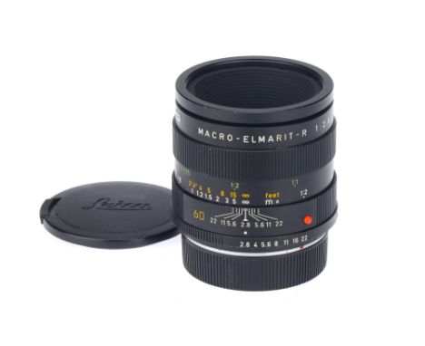 A Leitz Macro-Elmarit-R f/2.8 60mm Camera Lens, black, serial no. 3255865, body G-VG, optics G, some light haze &amp; cleanin