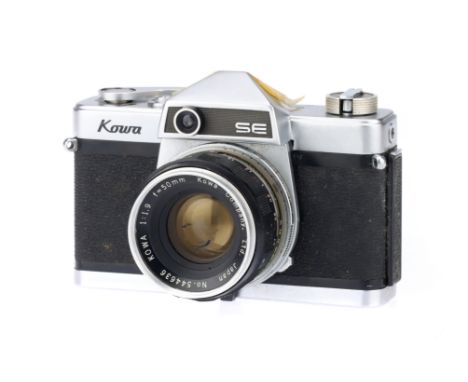 A Kowa SE 35mm SLR Camera, chrome, for parts,