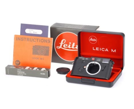 A Leica M6 35mm Rangefinder Camera Body, black, serial no. 1657400, body G-VG, shutter working, RF patch bright &amp; clear, 