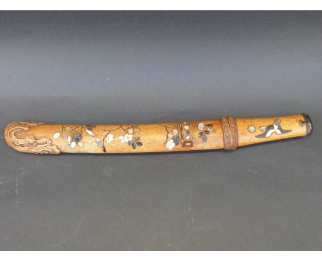 Japanese Meiji period wakizashi short sword with signed tang, 21.5cm blade, shaped and gilt habaki, carved two part tsuba and