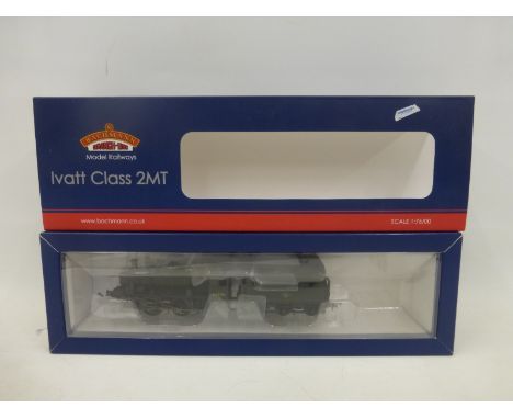 A Bachmann 00 gauge 32-828A Ivatt class 2MT 2-6-0 46526 B.R. green late crest (weathered) locomotive and tender, boxed and in