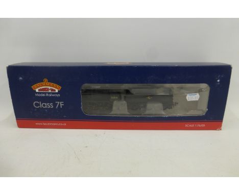 A Bachmann 00 gauge 31-012 class 7F-53810 B.R. Black Late Crest (weathered) locomotive and tender, boxed and in mint conditio