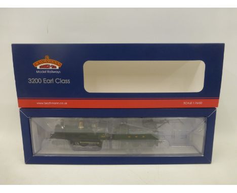 A Bachmann 00 gauge 31-087DC G.W.R 3200 class 9003 G.W.R. green locomotive and tender, boxed and in mint condition.
