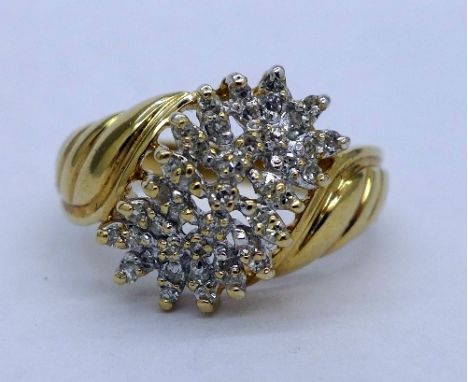 A 9ct gold and diamond cluster ring, weight 4.5g, size N