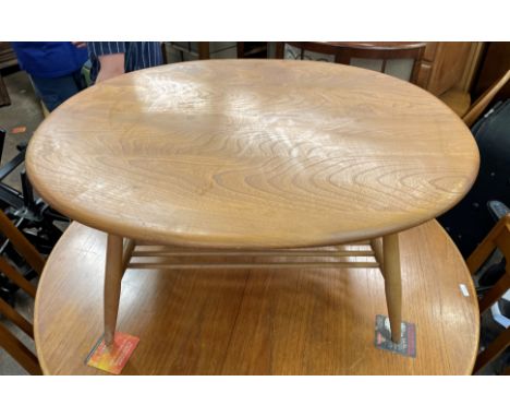 ERCOL LIGHT ELM CIRCULAR COFFEE TABLE WITH UNDERTIER