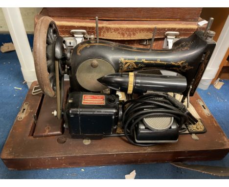 MANUAL SEWING MACHINE