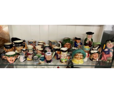 A SHELF OF MINIATURE JUG FIGURES INCLUDING ROYAL DOULTON AND OTHERS