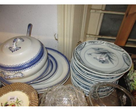Set of twelve modern oriental plates decorated with stylised flowers in shades of grey, 10ins diameter together with a Losol 