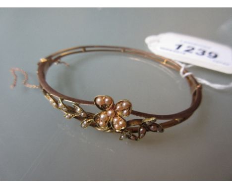 Edwardian gold bangle set seed pearls 