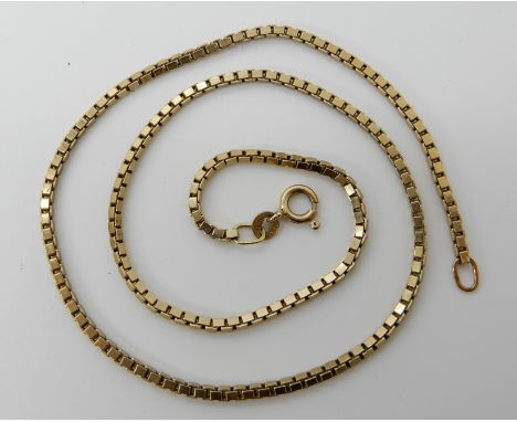 A 9ct gold box chain length 38.5cm, weight 8.1gms Condition Report: Light general wear. 