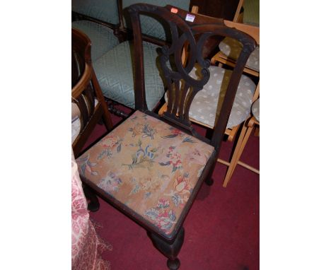 A 19th century mahogany Chippendale style single dining chair, having floral tapestry upholstered drop-in padseat 