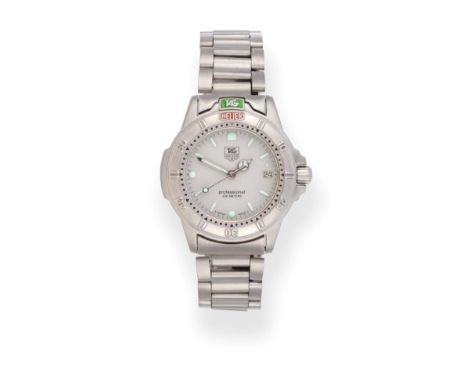 A Stainless Steel Calendar Centre Seconds Wristwatch, signed Tag Heuer, model: Professional 200 Metres, ref: 999.713K, circa 