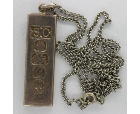 Hallmarked silver ingot on a sterling silver chain, Sheffield assay, L: 60 cm, 21g. UK P&amp;P Group 1 (£16+VAT for the first