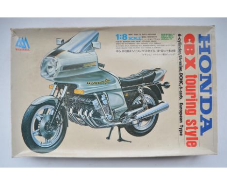 Yodel 1/8 scale Honda CBX Touring Style (European Type) motorbike model kit (item no BK1005/3200), un started with all sprues