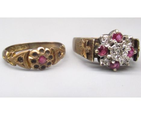 9ct yellow gold ruby and diamond cluster ring, stamped 375, size P, and another 9ct yellow gold ring set with single ruby, st