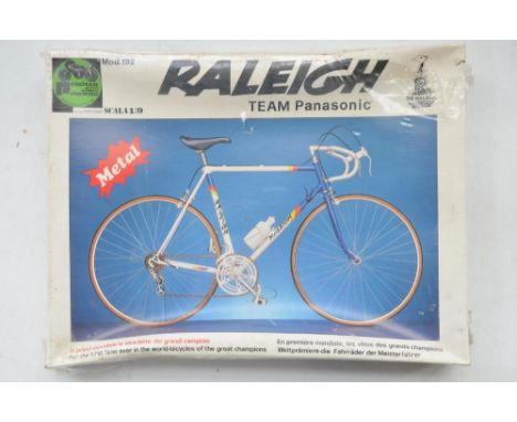 Two unstarted Protar 1/9 scale Raleigh racing bicycle models, metal frames with plastic parts to include World Cup 1982 and T