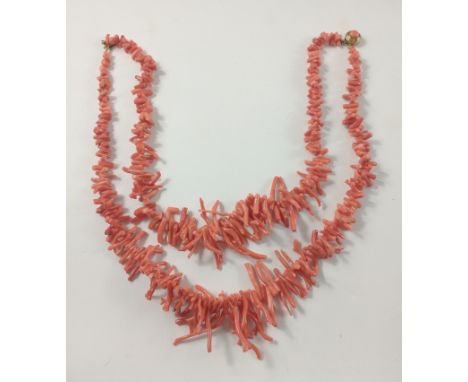 A VINTAGE c1900 ITALIAN DOUBLE CORAL BRANCHES necklace of the most beautiful quality!  - 16.5" long approx