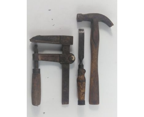 A VINTAGE hand tools to include a wood chisel 10.5" length, a c19th century blacksmith made claw hammer 13" length anda vinta