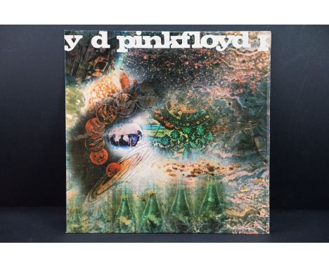 Vinyl - Pink Floyd - A Saucerful Of Secrets LP on Columbia Records - SCX 6258. Original UK 1st pressing, stereo, blue Columbi